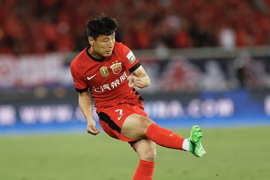 残阵海港客场2-0擒三镇，进攻复苏+幸运三中框