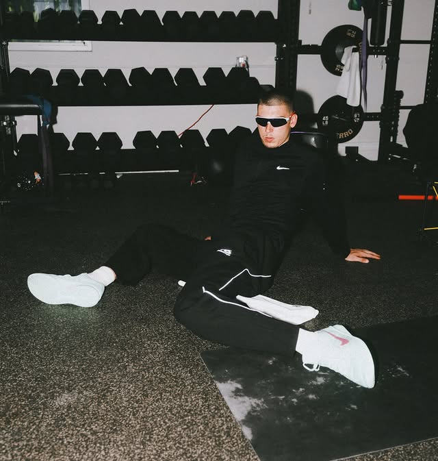 希罗取关热火并发沙漏表情 美记透露交易流言直指字母哥 希罗取关热火并发沙漏表情 美记透露交易流言直指字母哥