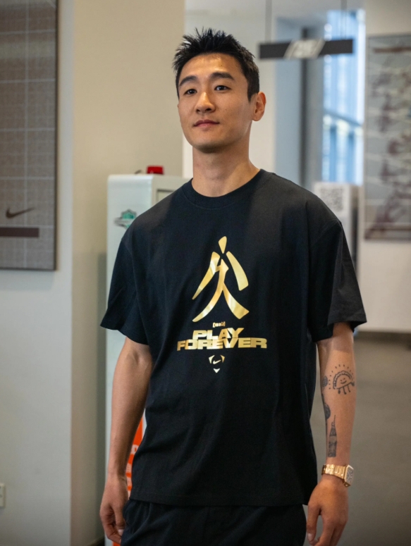 韦世豪喊话C罗:你的人生理应拥有专属汉字,世界杯圆梦 韦世豪喊话C罗:你的人生理应拥有专属汉字,世界杯圆梦