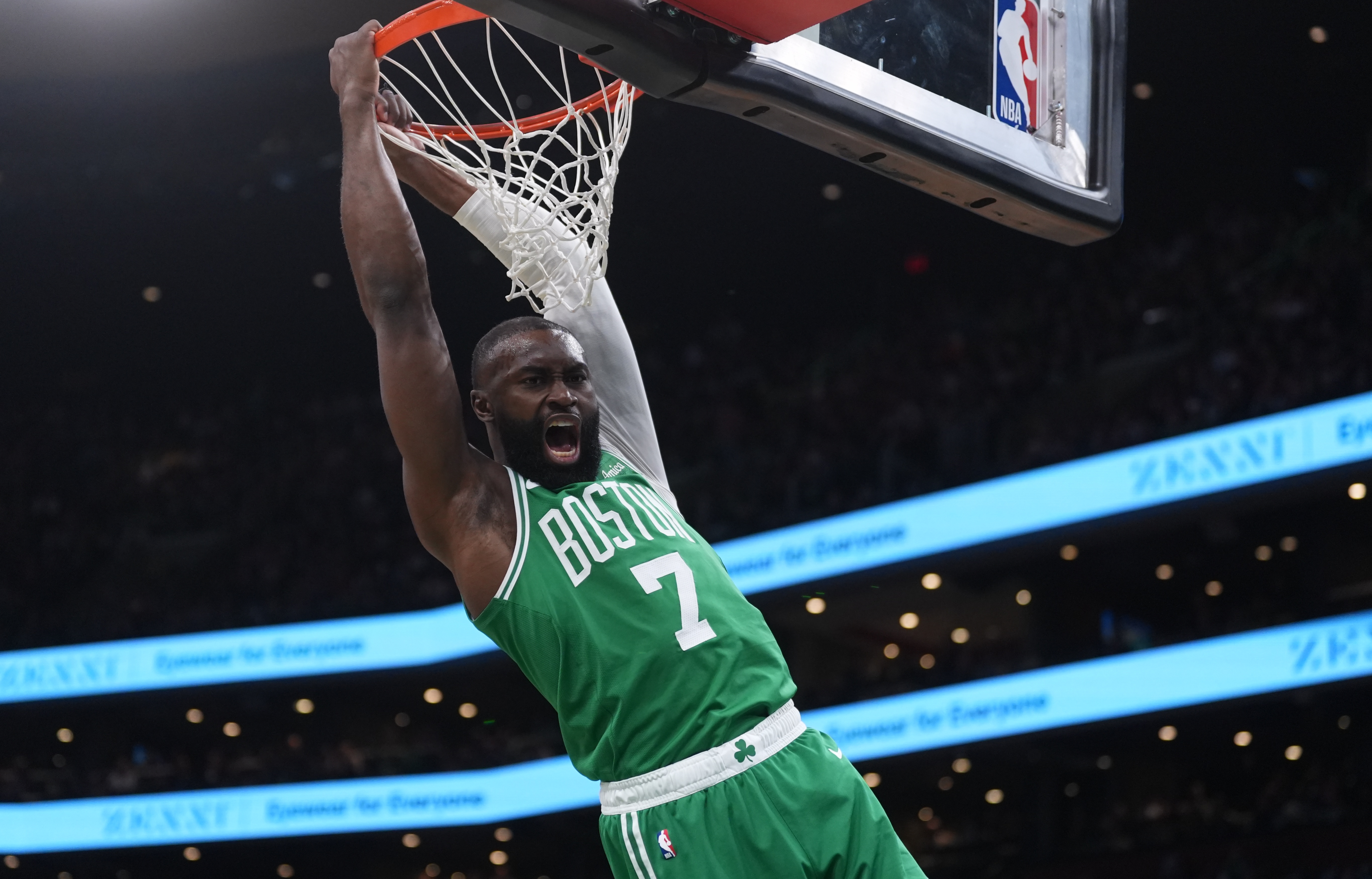五队谈判方案：杰伦·布朗交易框架及筹码对比