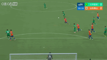 狂轰38脚！国安2-0十人泰山，郑铮直红王大雷9扑救难阻败局