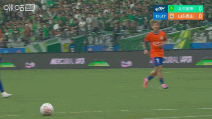 狂轰38脚！国安2-0十人泰山，郑铮直红王大雷9扑救难阻败局