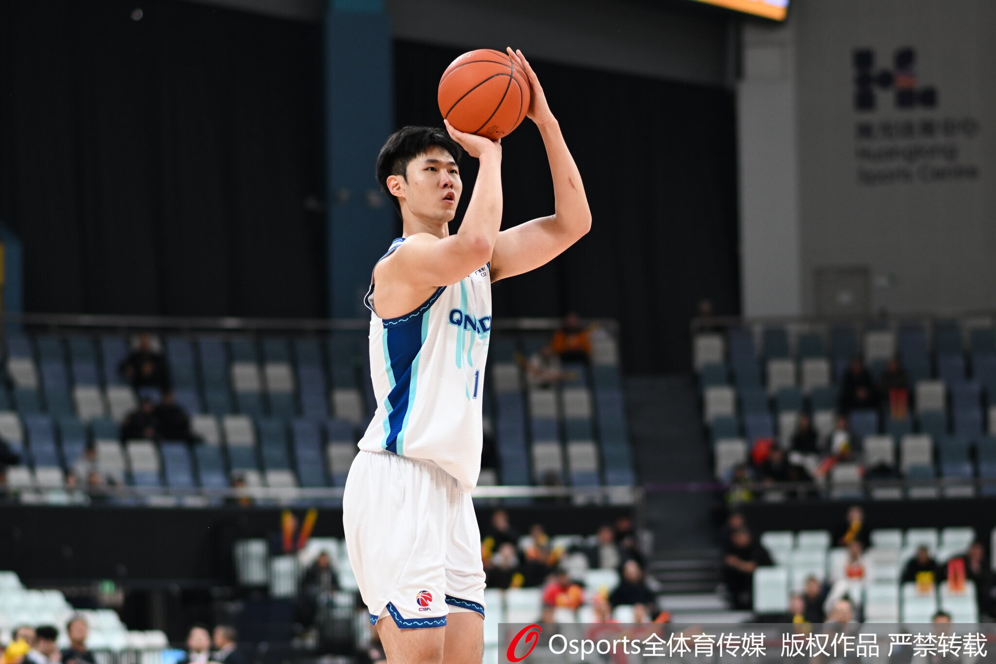 赵嘉义转会北控，青岛加速锋线更新换代