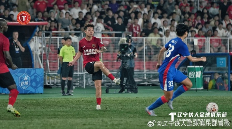 辽宁铁人楠波湾3-1申花 热菲尼奥梅开二度邦本宜裕点射