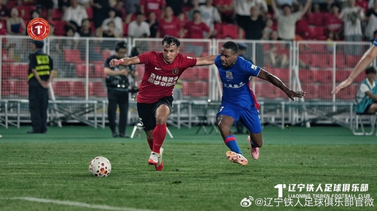 辽宁铁人楠波湾3-1申花 热菲尼奥梅开二度邦本宜裕点射