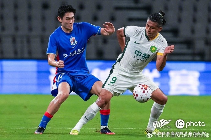 北京国安客场3-0完胜上海申花 侯森多次扑救 北京国安客场3-0完胜上海申花 侯森多次扑救